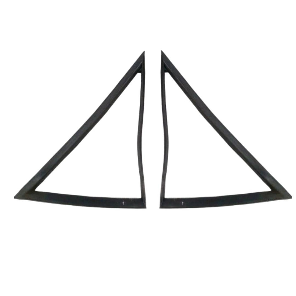 QUARTER VENT SEAL Rear Fixed PAIR Cortina Mk1 4dr 1/4 Light Rubb