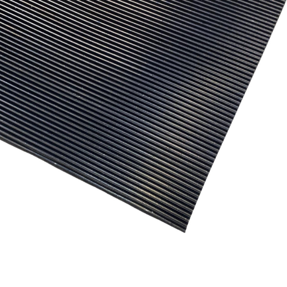 RUNNING BOARD RUBBER Fine Ribbed 1500 x 300mm